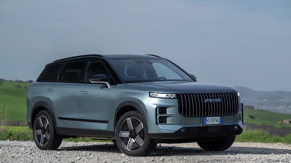 First Shift: China EV makers prep Canada entry